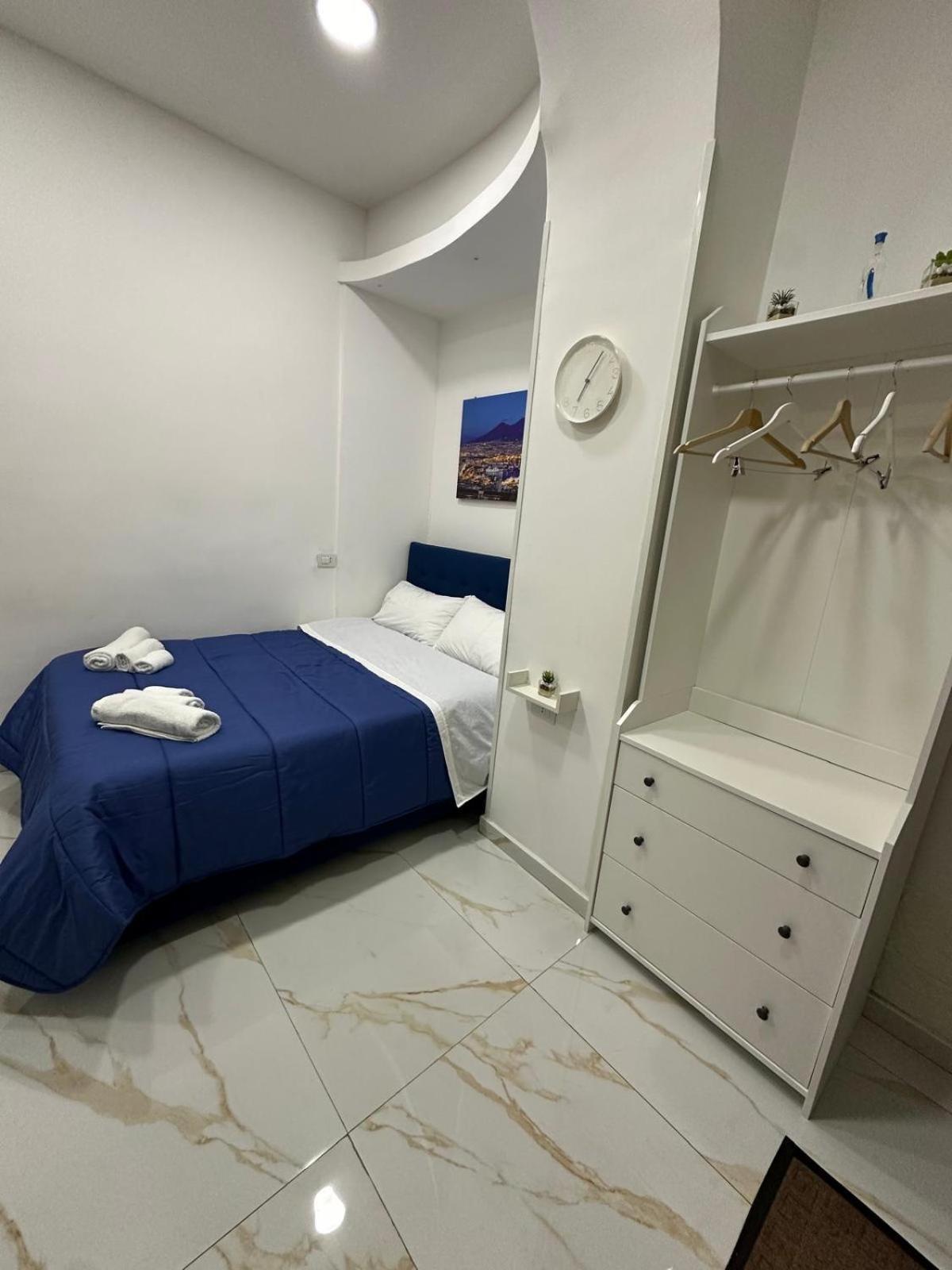 Swamy Home Nápoly Kültér fotó
